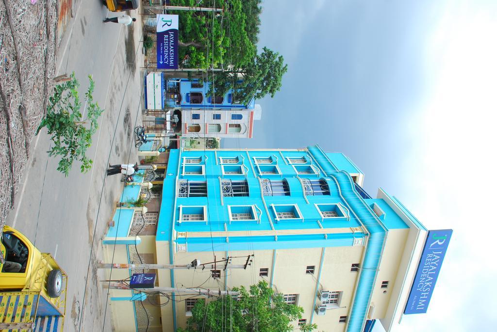 Jayalakshmi Residency 호텔 티루파티 외부 사진